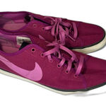 Nike  purple sneakers SIZE 10 LOW TOP FASHION Photo 0