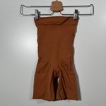 SKIMS Seamless Sculpt Mid-Thigh Shorts Size Small in Bronze Brown Photo 3