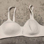 Vanity Fair  Women's Body Caress Wireless Bra 72335 White 36B Photo 0
