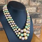 Vintage Mid Century Japan triple strand mint green, peach, pink beaded necklace Green Photo 3