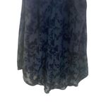 ASTR NWT  small navy vneck sleeveless floral lined dress blouse Photo 3