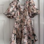 Shop Confete Floral Yellow Short Sleeve Mini Dress with Belt Photo 1