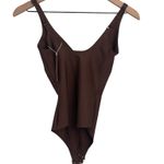 SKIMS NWT  Body Plunge Bodysuit Cocoa M BD-THG-3326 ( SOLD OUT) Photo 4
