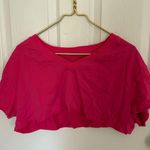 Hot pink cropped tee shirt Photo 0