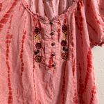 Live and let live  embroidered off shoulder top Photo 3