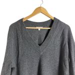 Equipment  Madalene Heather Gray 100% Cashmere V-Neck Pullover Sweater Size M Photo 4