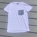 Modern Lux White Daisy Pocket T-Shirt Photo 0