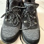 Bzees Black and Yellow Comfort Shoes Size 8.5 Photo 4