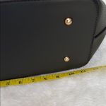 Sophisticated Green Tote with Gold Accents Photo 13