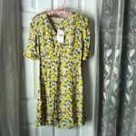 Mango New  MNG Ruched detail floral print mini dress, size small, size 4 Photo 2