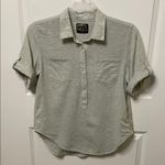 United by Blue  Organic Cotton Top Large Photo 0