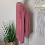 Alo Yoga  • alolux glimpse long sleeve split tee Photo 3