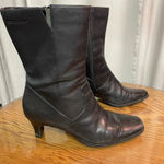 Isotoner ladies black leather boots size 7M Photo 1