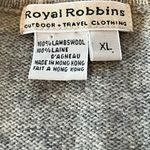 Royal Robbins  Grey Striped Detail 100% Lambswool Long Sleeve Sweater Women’s XL Photo 5