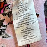 C&E  sleeveless top blouse size medium light pink floral leaves little cutout Photo 7