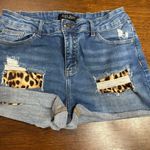 Judy Blue  Shorts Womens XL Distressed Denim Rocker Cheetah Preppy Boho Cowgirl Photo 0