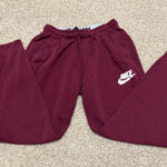Nike  Sweatpants Photo 0