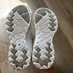 Vionic  Women's Brisk Miles II Sneaker Photo 6