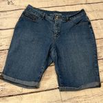 st. john's bay  Jean Shorts Vintage Bermuda Medium Wash-16W Photo 0