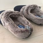 Navy Plush Slippers, Size 9/10 Blue Photo 4