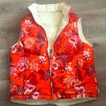 L.L.Bean Woman Red Floral Quilted Puffer Vest Reversible Fall/Winter Size Small Photo 0