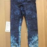 Lululemon  Speed Wunder Tight Deep Sea Sz 4 EUC Photo 0