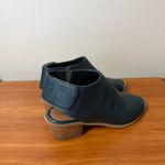 Coldwater Creek  Walk With Me Houston Leather Navy Blue Peep Open Toe Sandal Heel Photo 4