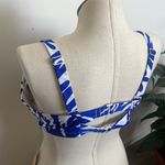 Kona Sol Women Coral Print Underwire Bikini Top Blue white swimwear New size 18 Photo 4