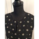 Violet+Claire Large L Sleeveless Print Top Black White Photo 3