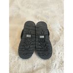 Wild Diva black faux fur slip-on platform slippers, size 8.5. Photo 5