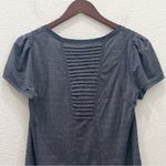 Lululemon Athletica Run: Back On Track Short Sleeve Tech Tee in Coal Size 8 Photo 10