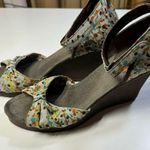 Rocket Dog  Wedge Heel Size 7.5 Open Toe Multi-Color Polka Dots Ankle Strap Photo 2