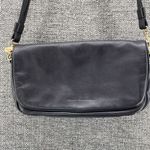 Vintage Shoulder Bag Med Stone Mountain Dark Brown Leather Minimalist‎ Soft 90s Brown Photo 1