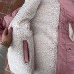 Old Navy Love tree Pink quilted puffer jacket with zipper pockets / fits like a medium Photo 2