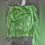 Line and Dot 🌼 neon green skirt Photo 0