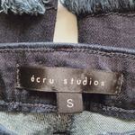 Ecru  blue denim cropped flare raw hem jeans size small Photo 4