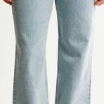 Abercrombie & Fitch NWT  Jeans Photo 0