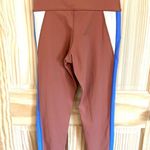 Aerie  Offline Goals 7/8 Hi-Rise Peach Leggings. Size Medium. Photo 0