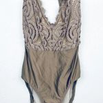 One Piece PQ swim lace Photo 0