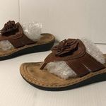 Cliffs Carnation comfort brown slip on sandals women size 9M Photo 0