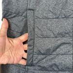 Columbia  Sportswear Charcoal Quilted Vest Size Medium EUC Photo 1