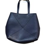 Walter Baker  X CURATEUR
Kate Tote - Navy Blue Photo 3
