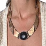 Women's Gold and Silver Jewellery Photo 3