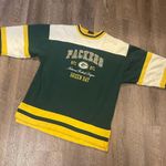 Pro Player Vintage  Green Bay Packer Sweatshirt Photo 1
