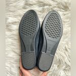Aerosoles LIKE NEW  faux suede flats Photo 4