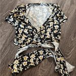SheIn Floral Wrap Top Photo 0