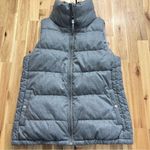 Old Navy  Gray Quilted Puffer Vest Women’s Size S Photo 1