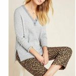 Anthropologie NEW  Serena V-Neck Sweater Striped Gray White Pullover top SZ XS Photo 2