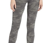 Spanx Look At Me Cropped Leggings Now Camo Sage Green Small Photo 0