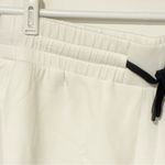 Varley  Ollie High Rise Short 3.5” White Pull On Drawstring Size Large NEW Photo 2
